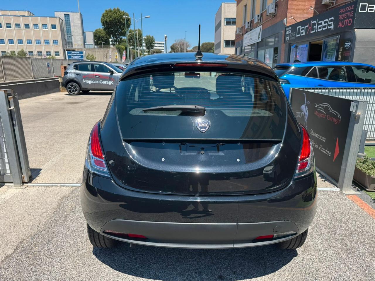 Lancia Ypsilon 1.0 FireFly 5 porte S&S Hybrid Gold
