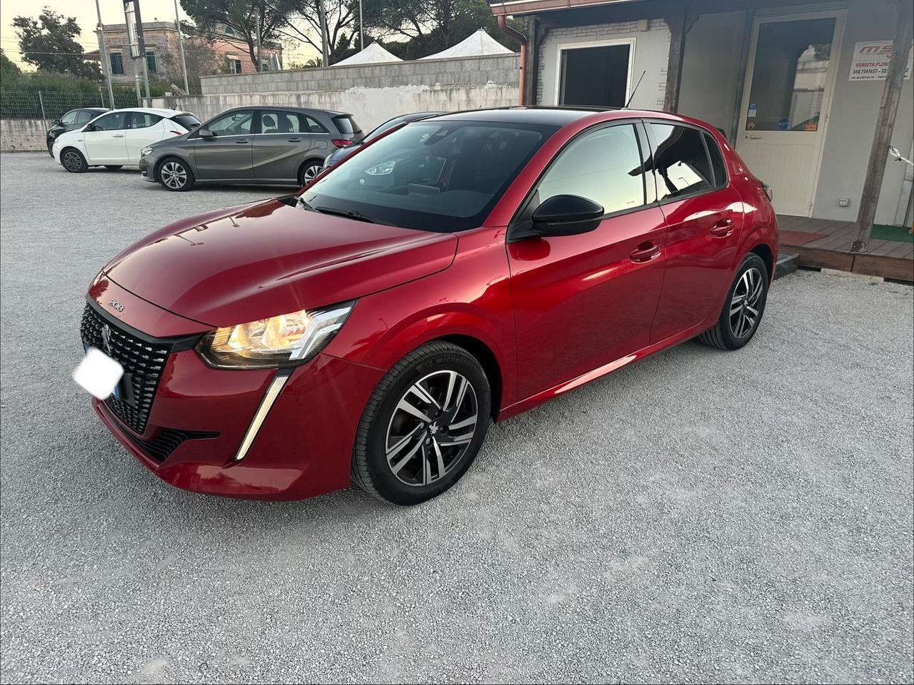 Peugeot 208 PureTech 100 Stop&Start 5 porte Allure