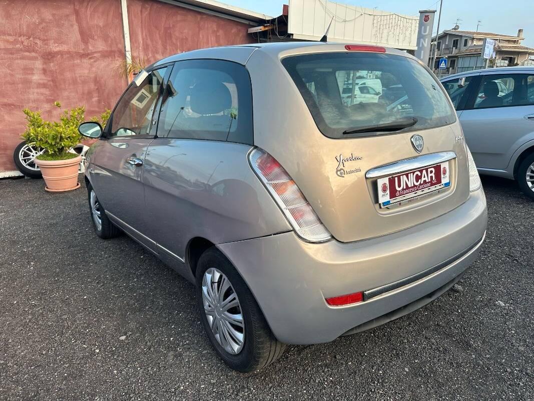 Lancia Ypsilon 1.3 mjt 16v Platino 90cv