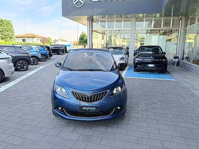Lancia Ypsilon 1.0 Hybrid 69cv PLATINO AZIENDALE