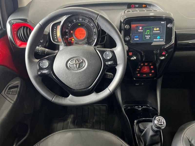 Toyota Aygo Aygo 5p 1.0 x-clusiv 72cv