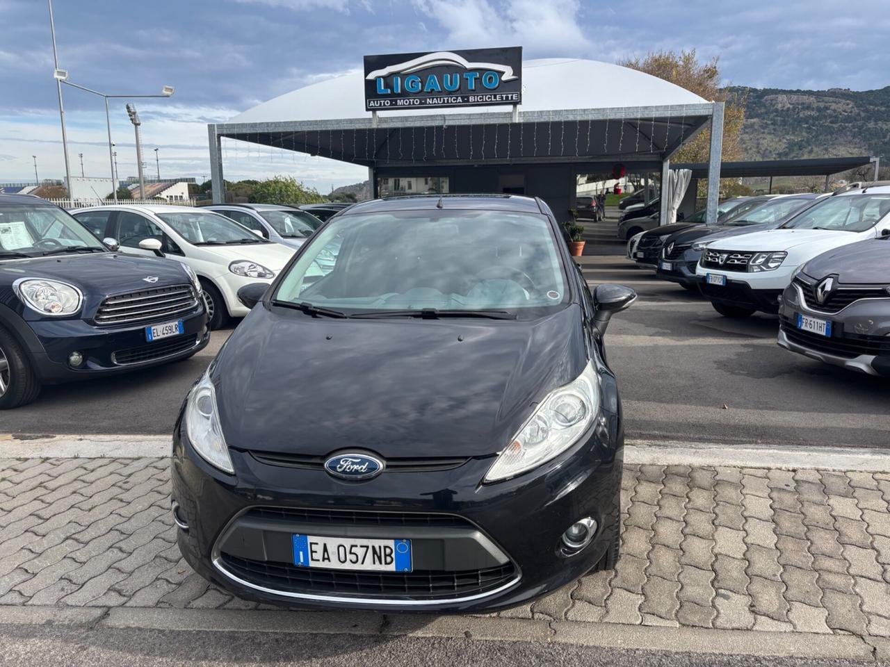 Ford Fiesta 1.4 5 porte Bz.- GPL Titanium
