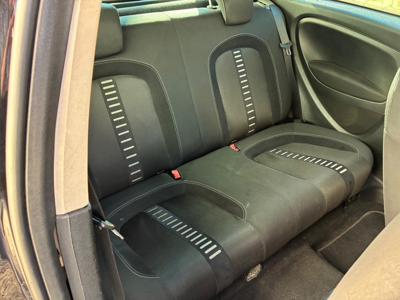 Fiat Grande Punto 1.6 MJT DPF 3 porte Sport