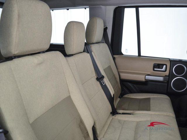 LAND ROVER Discovery 3 2.7 TDV6 SE