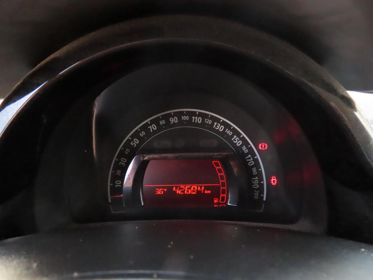 Renault Twingo BENZINA NAVI/CAMERA 42.000 KM CERT
