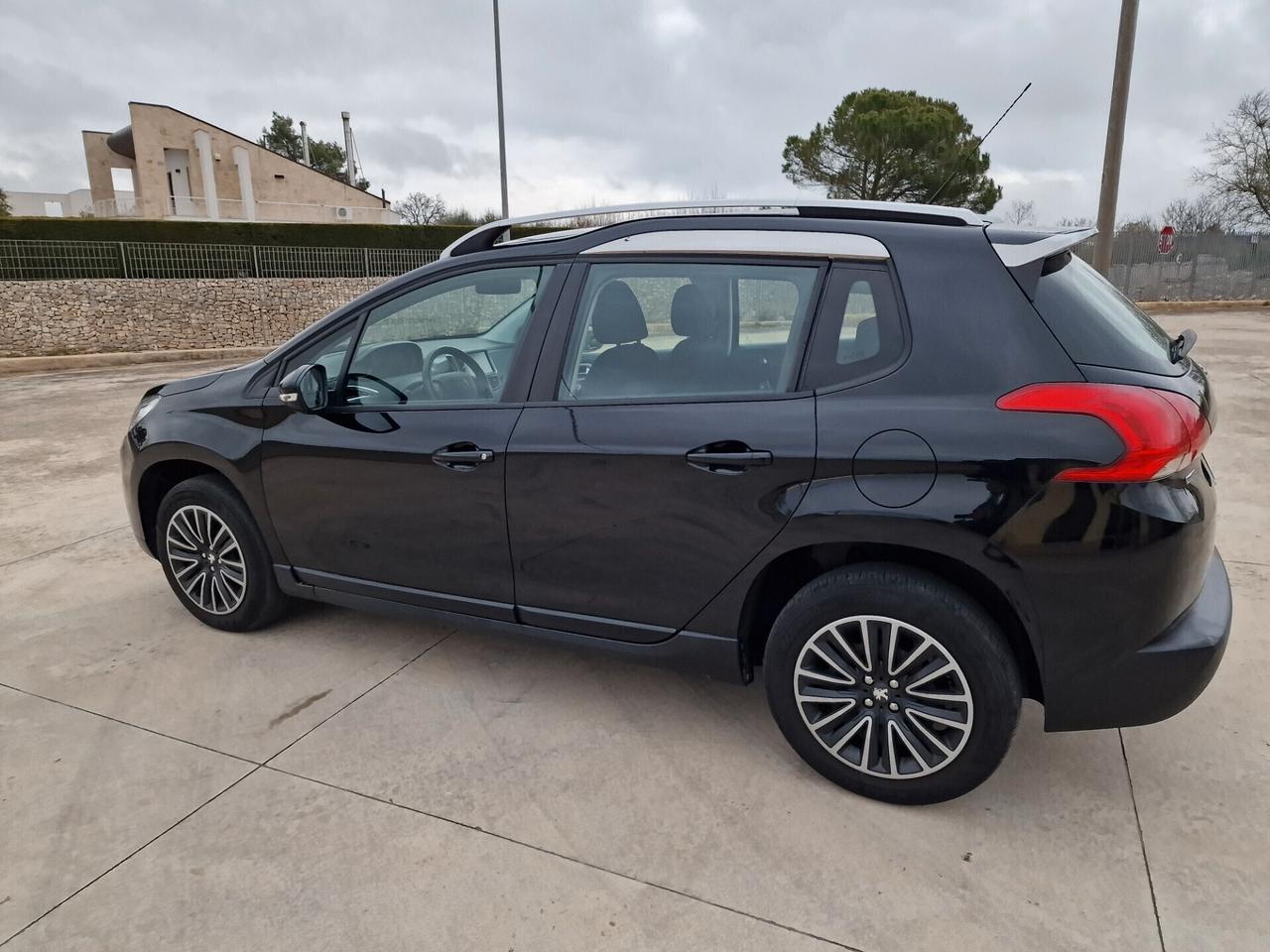 Peugeot 2008 1,6 Blue HDi