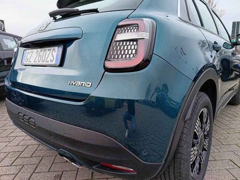 FIAT 600 1.2 Hybrid 145cv Icon