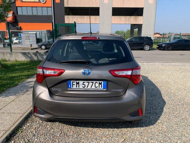TOYOTA Yaris 1.5 Hybrid 5 porte Active