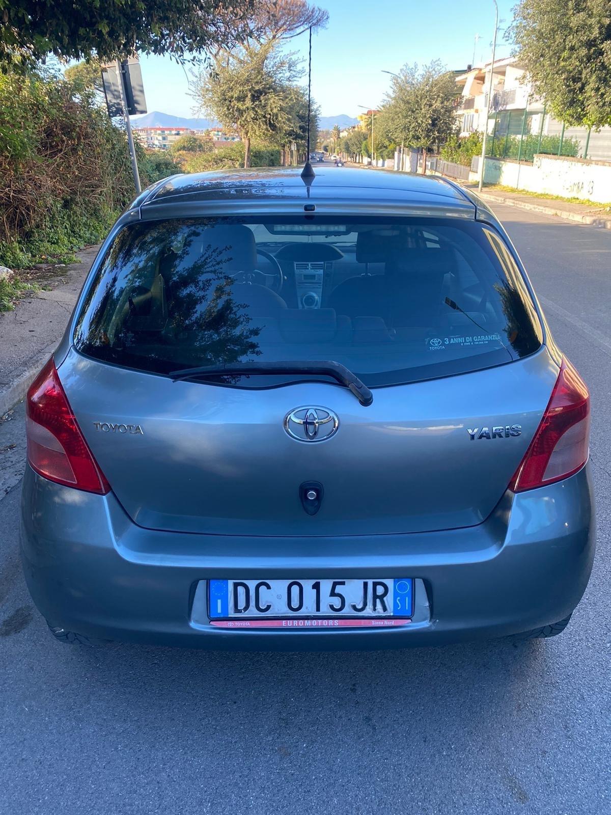 Toyota Yaris 1.0 Benzina Anno 2006 PERFETTA