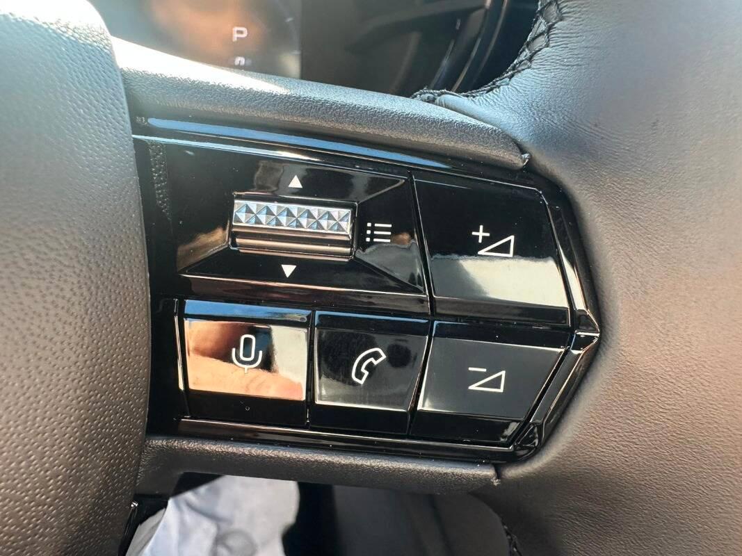 Alfa Romeo Junior 1.2 ibrida 145cv edct6