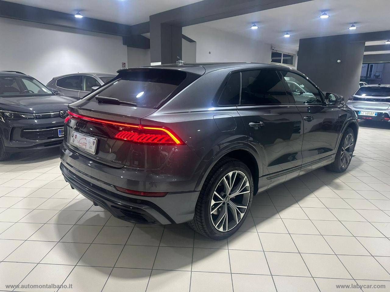 AUDI Q8 45 TDI quattro tiptronic Sport