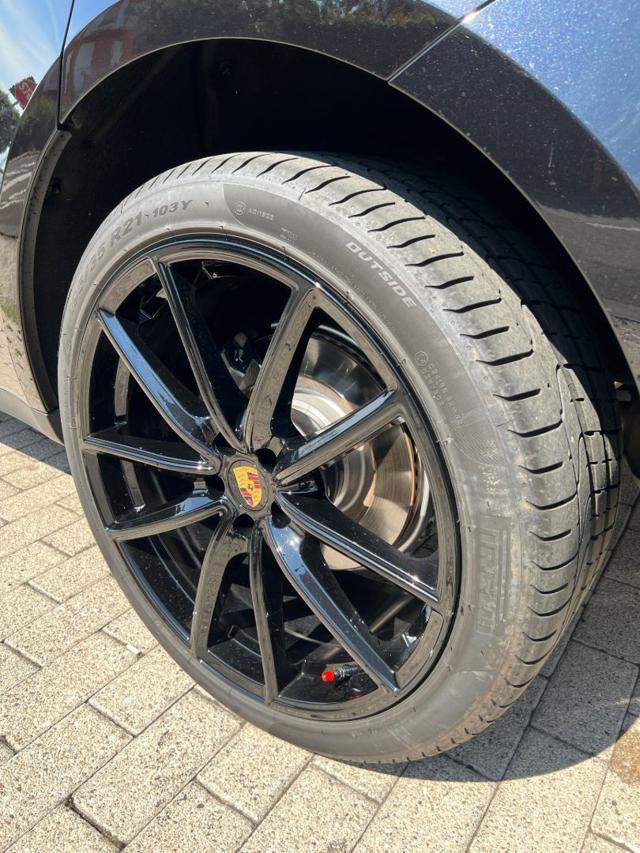 PORSCHE Macan III 2.0 PANORAMA LED PDLS 21" SCARICHI
