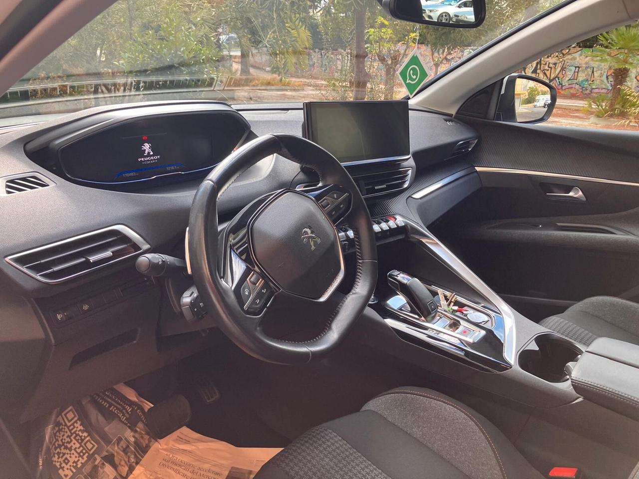 Peugeot 3008 BlueHDi 130 S&S EAT8 Active Pack