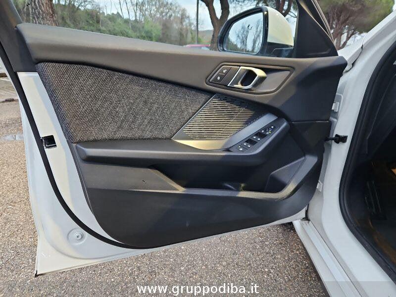 BMW Serie 1 F70 118d MSport Design auto