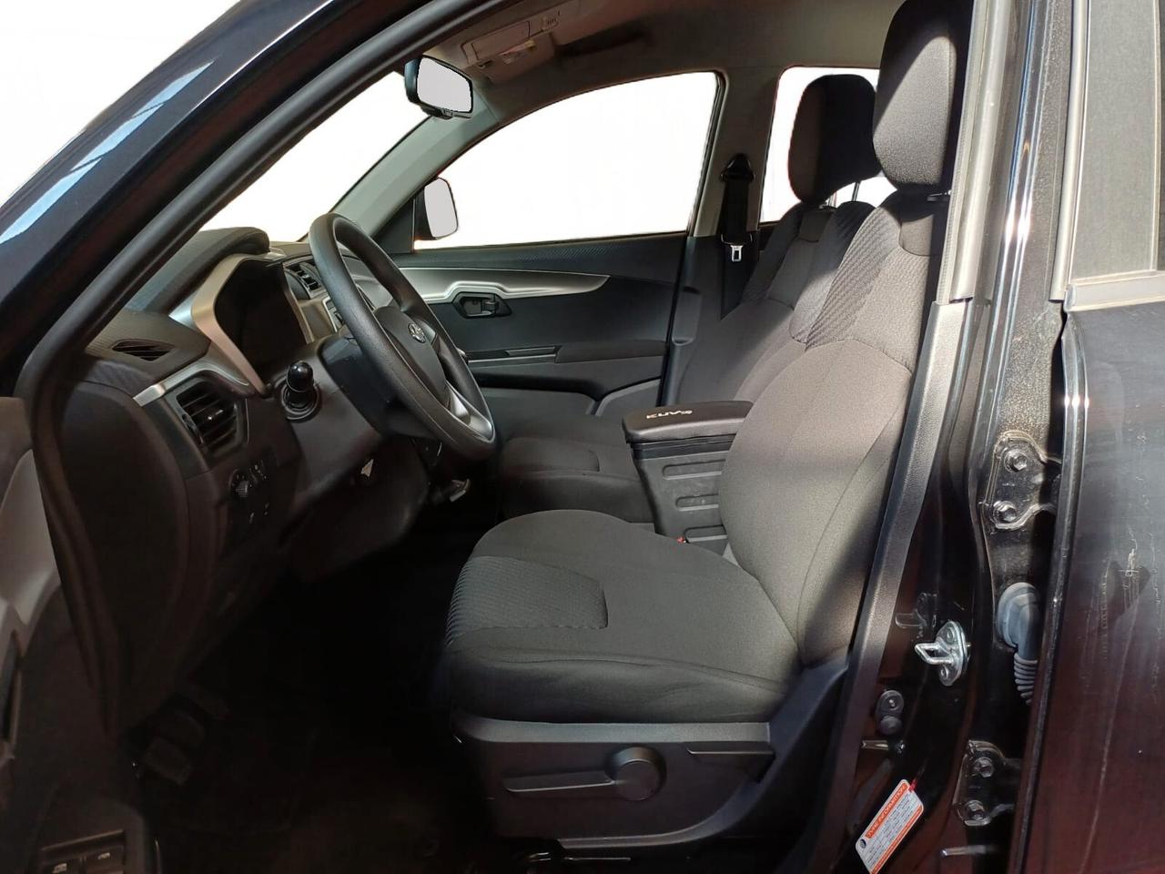 Mahindra KUV100 1.2 VVT K6+ | da €160 al mese