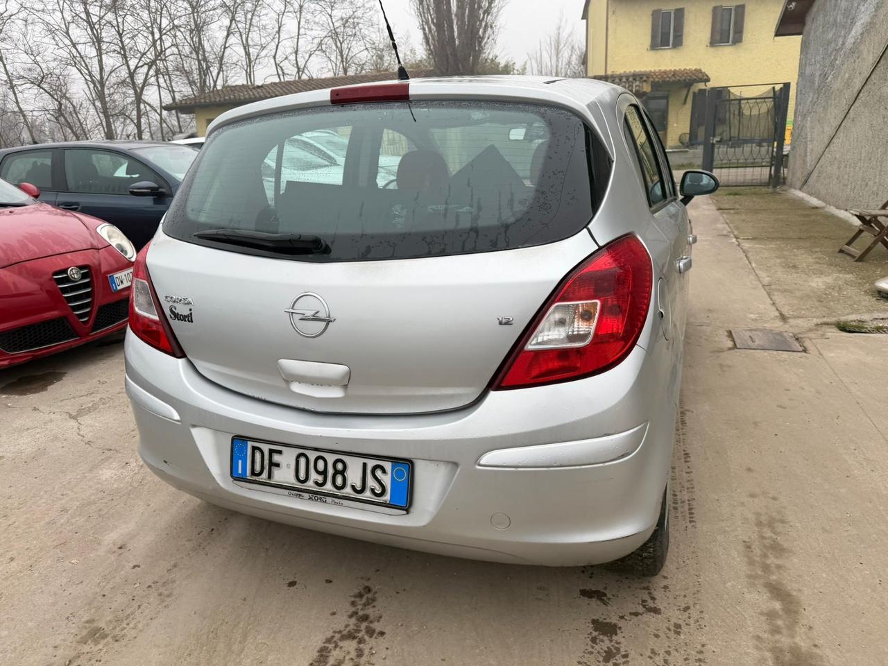 Opel Corsa 1.2 5 porte Easytronic Cosmo