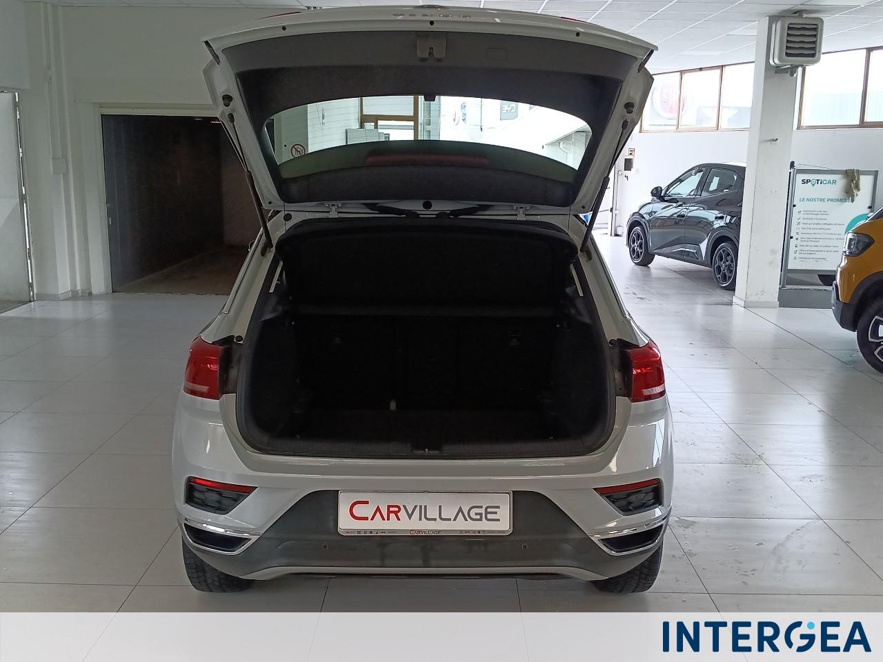 VOLKSWAGEN T-Roc 1.0 tsi Business 110cv