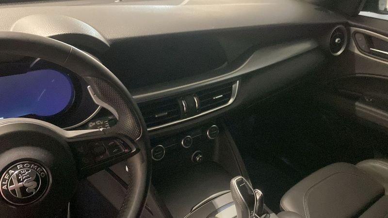 Alfa Romeo Stelvio 2.2 Turbodiesel 210 CV AT8 Q4 Veloce