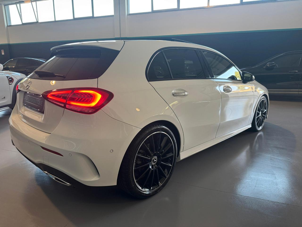 Mercedes-benz A 200 d Automatic PremiumAMG/19'/TETTO/NIGHT/MULTIBEAM