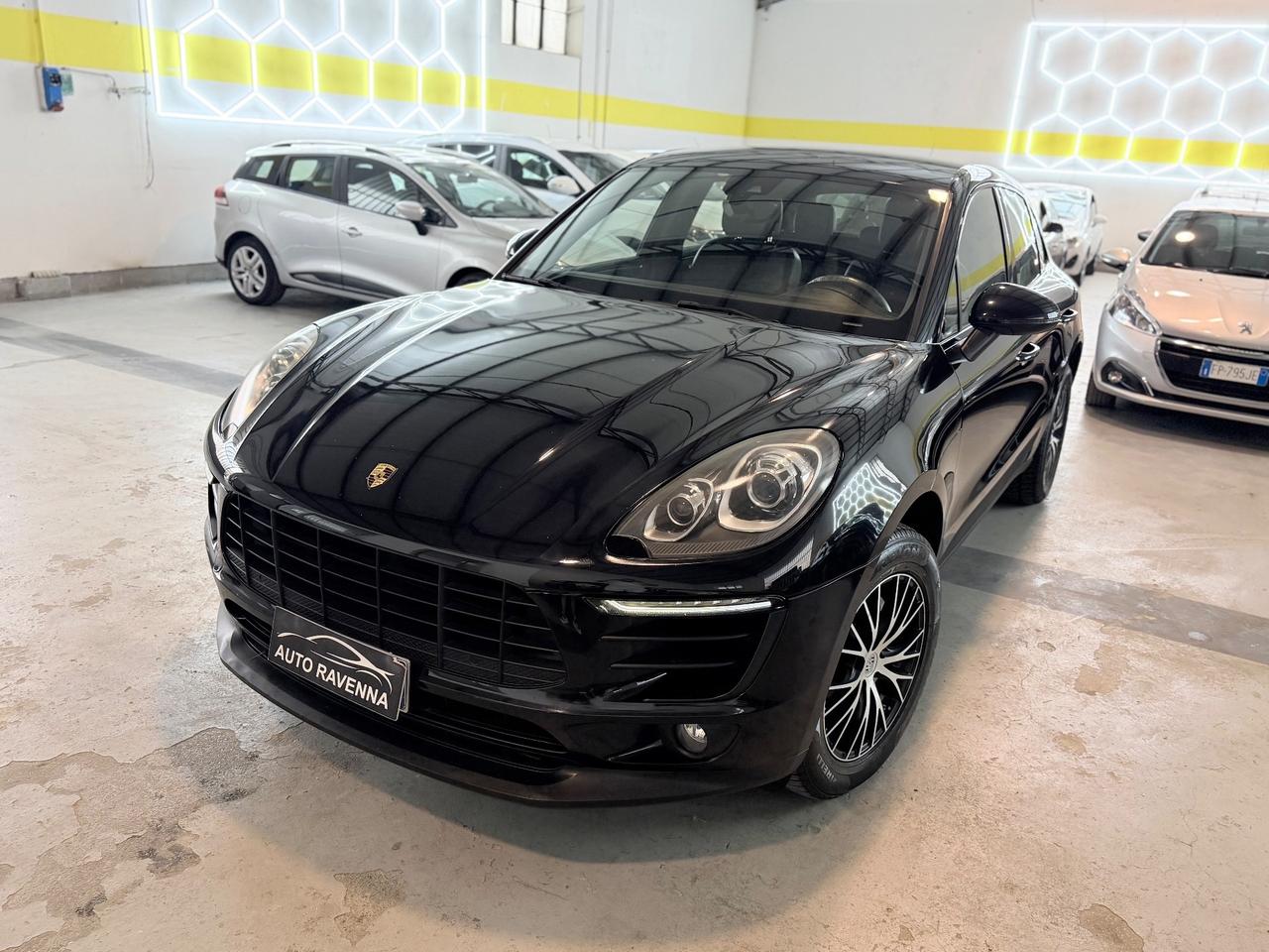 Porsche Macan 2.0 Benz 252CV Platnium 2017