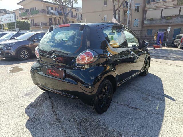 TOYOTA Aygo 1.0 12V VVT-i 5 porte Lounge Connect