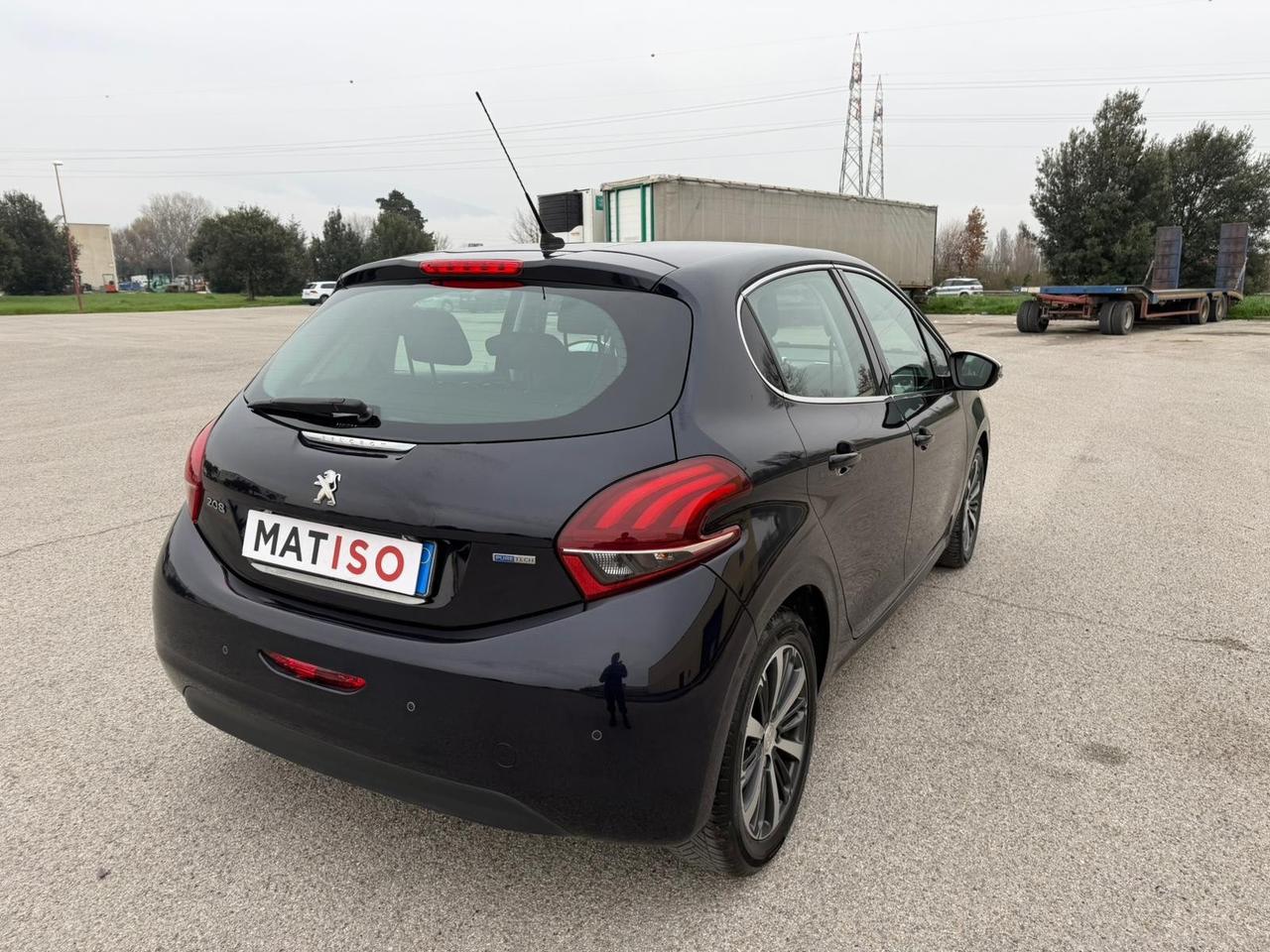 Peugeot 208 PureTech Allure GARANZIA 12 m