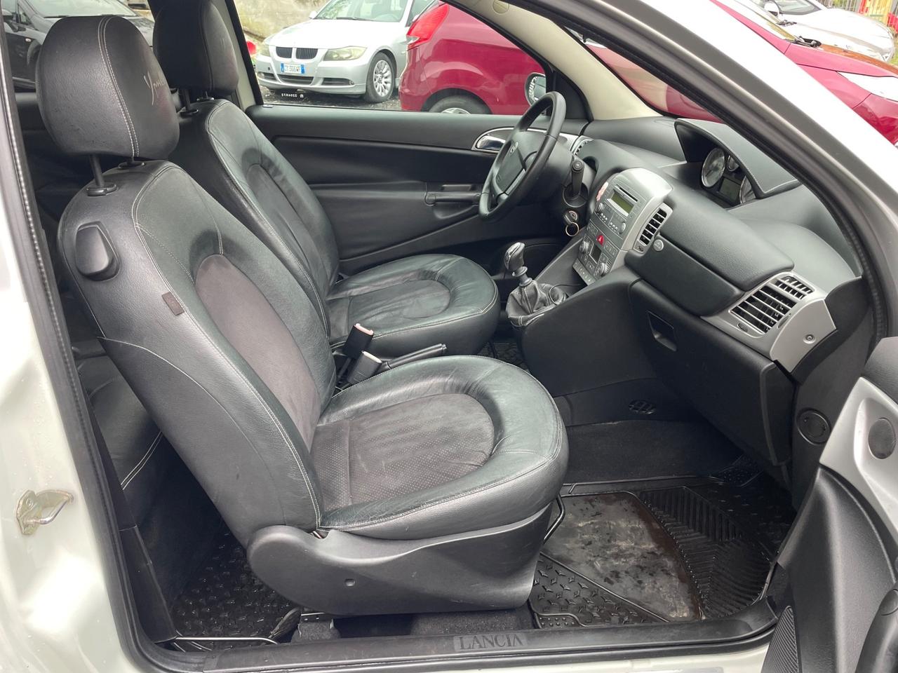 Lancia Ypsilon 1.2 Modamilano