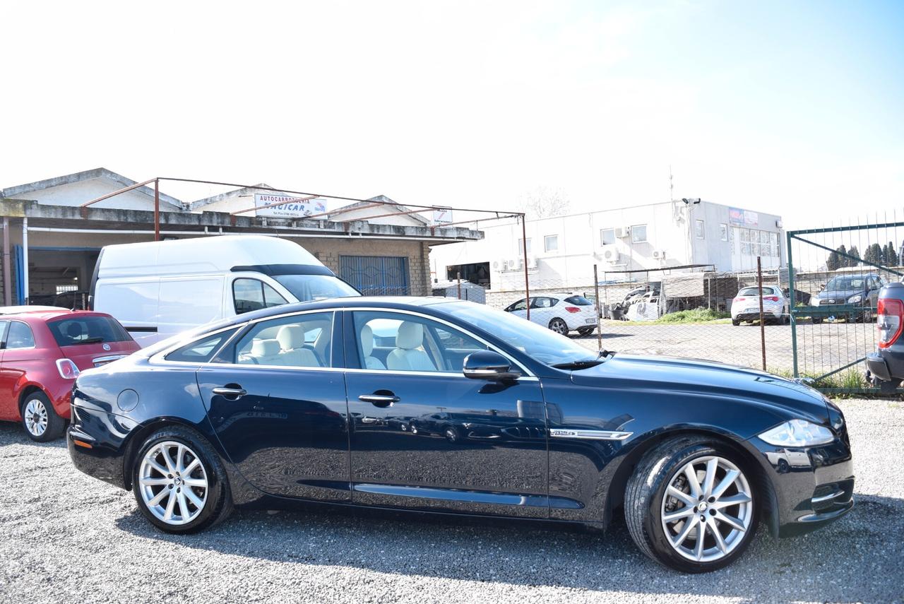 Jaguar XJ 3.0D V6 LWB Portfolio AUTOM. IVA DETR.