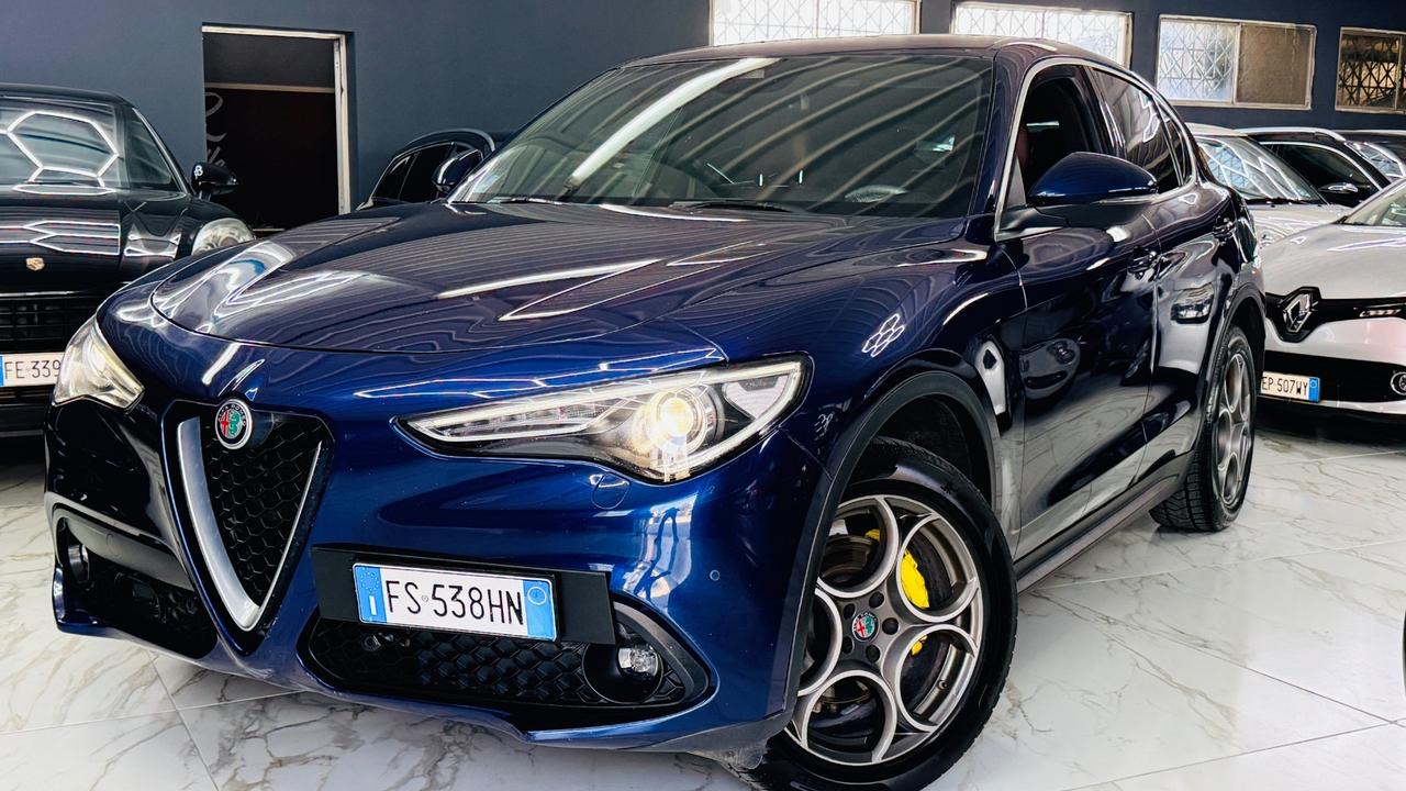 Alfa Romeo Stelvio 2.2 Turbodiesel 210 CV AT8 Q4 Executive