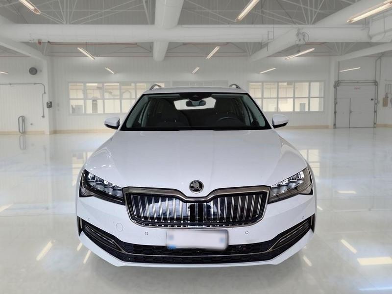 SKODA SUPERB WAGON 1.4 TSI PLUG-IN HYBRYD EXECUTIVE DSG