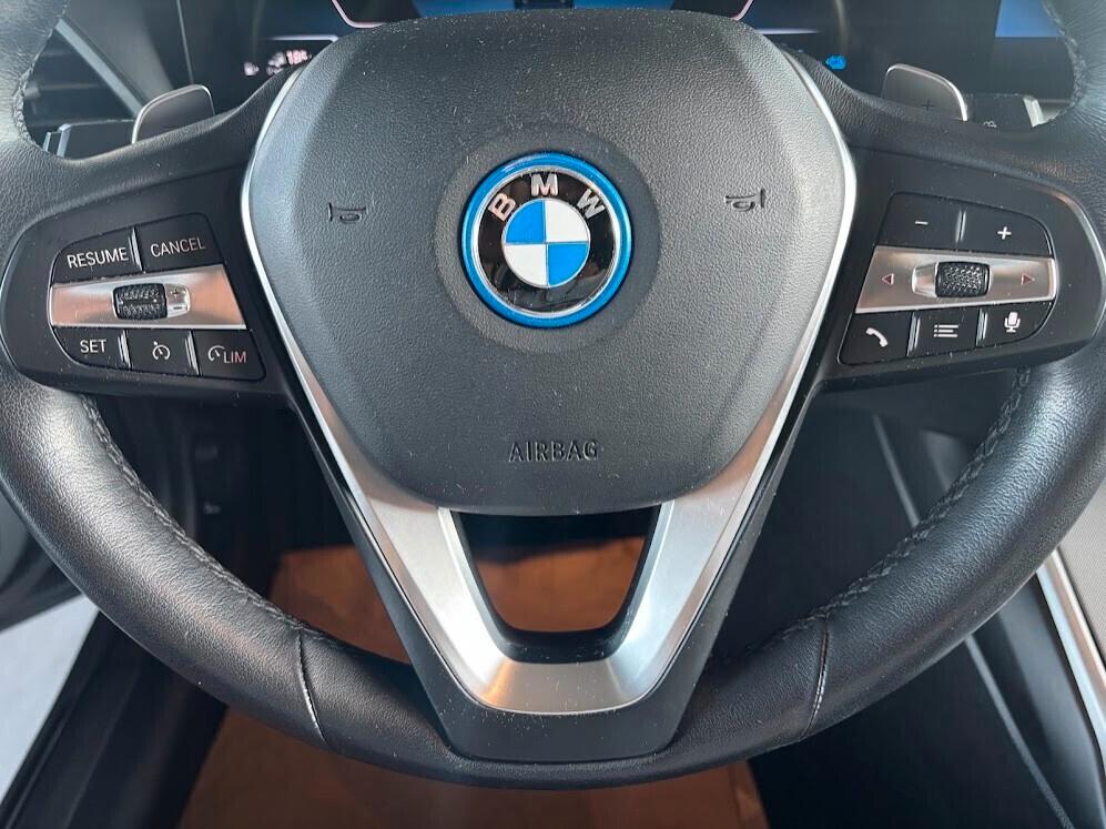 Bmw 330e Touring BUSINESS ADVANTAGE (IVA ESPOSTA)