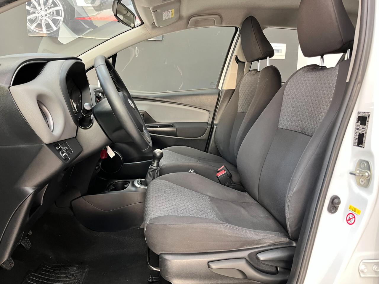Toyota Yaris 1.0 5 porte Lounge - 2015