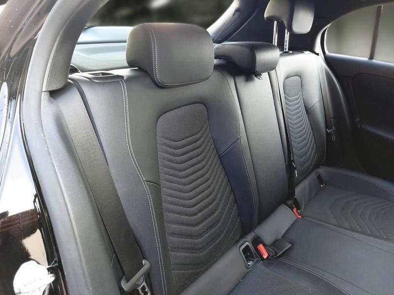 MERCEDES-BENZ A 180 d Automatic Business Extra 5 PORTE