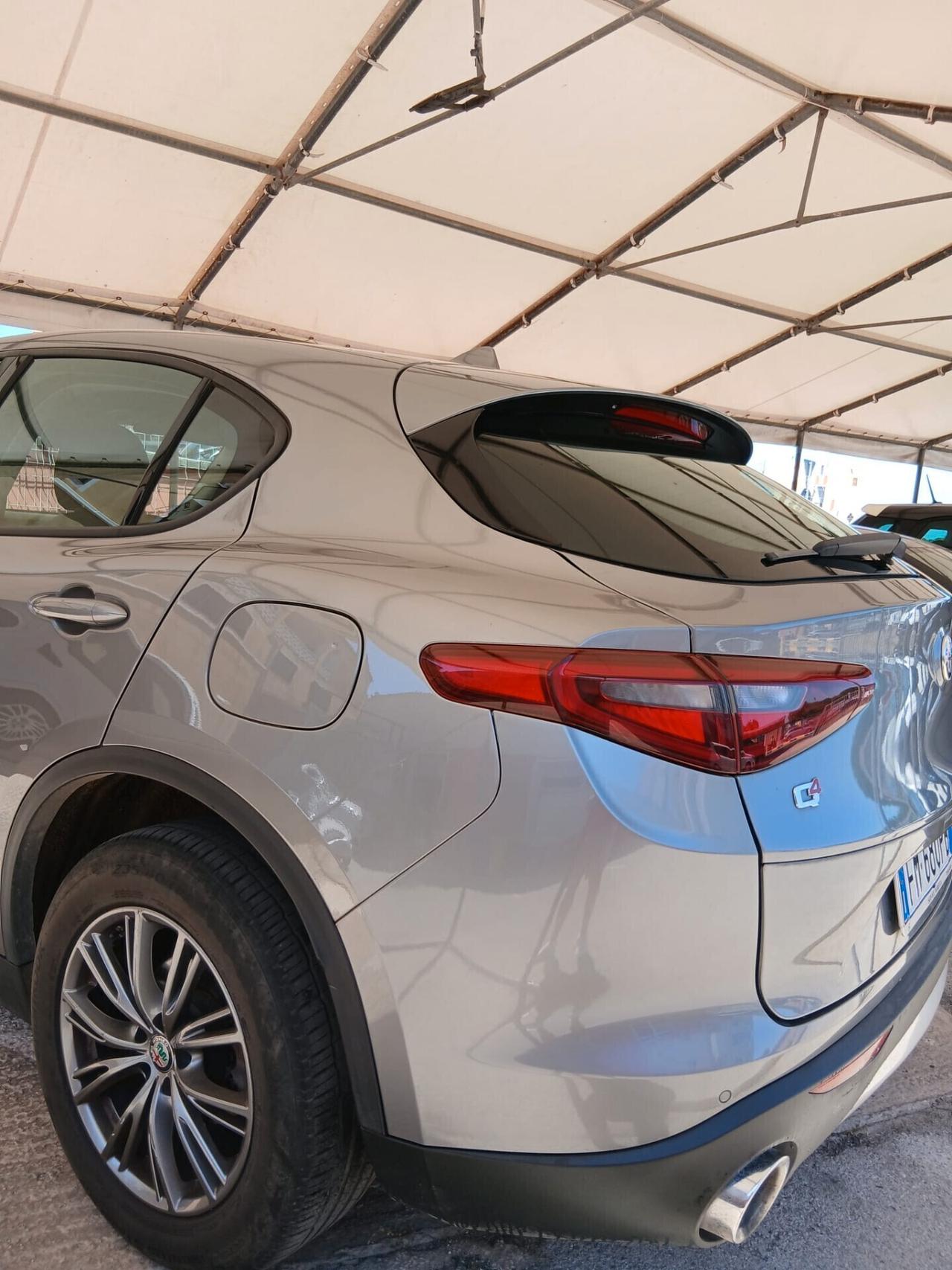 Alfa Romeo Stelvio 2.2 Turbodiesel 210 CV AT8 Q4