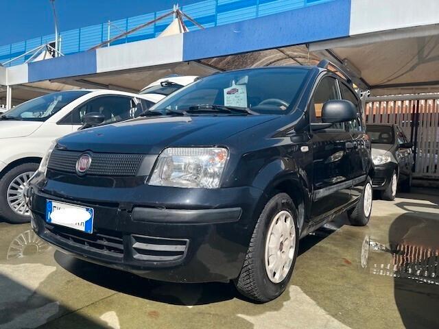 FIAT PANDA 1,2 CON SOLI 135 MILA KM!