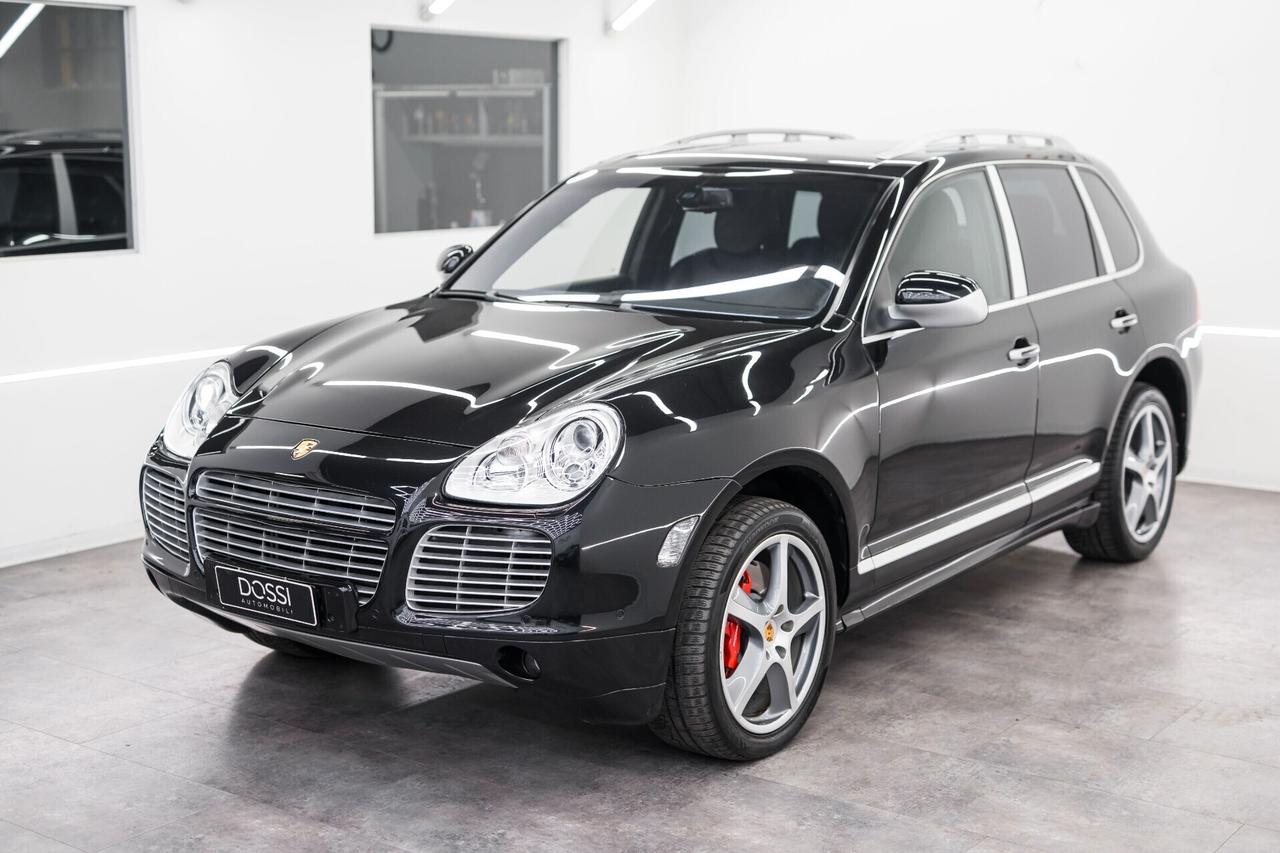 Porsche Cayenne 4.5 cat Turbo ASI