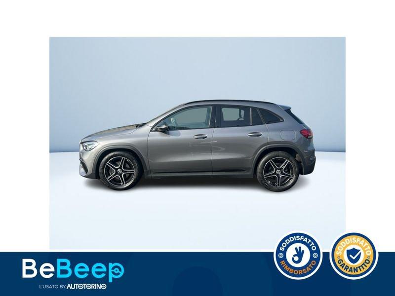 Mercedes-Benz GLA 200 D PREMIUM 4MATIC AUTO