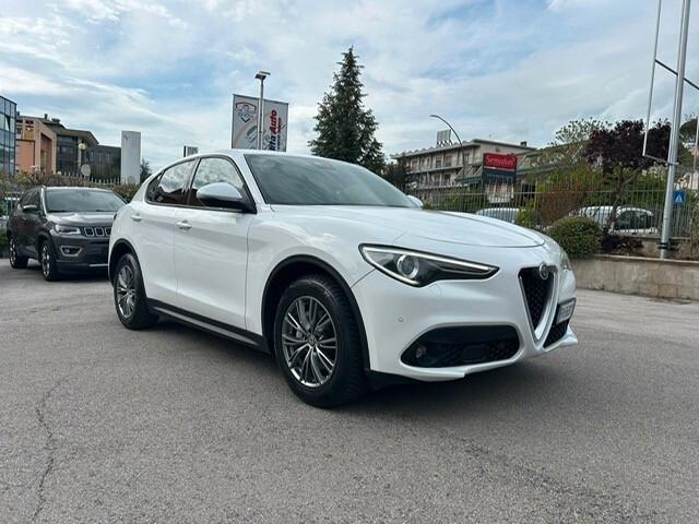 Alfa Romeo Stelvio 2.2 Turbodiesel 180 CV AT8 RWD Super