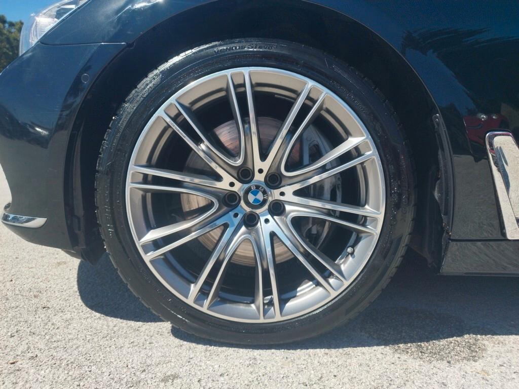 Bmw 750d xDrive Eccelsa