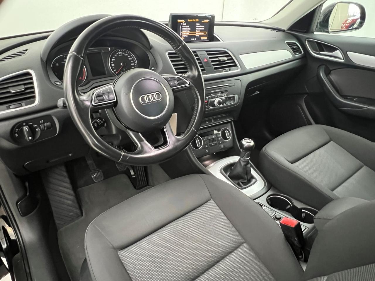 AUDI Q3 I 2015 Q3 2.0 tdi Business 120cv