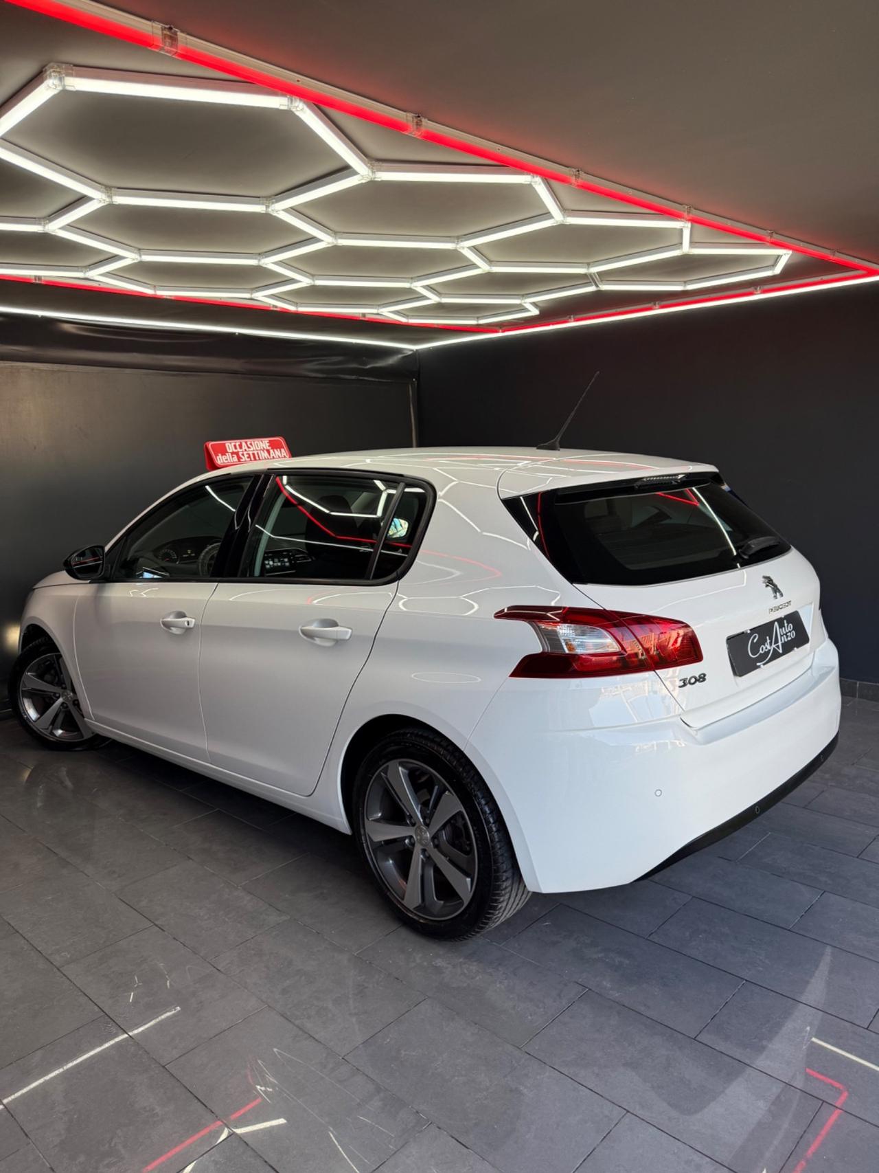 Peugeot 308 1.6 HDi 92 CV Allure 2014