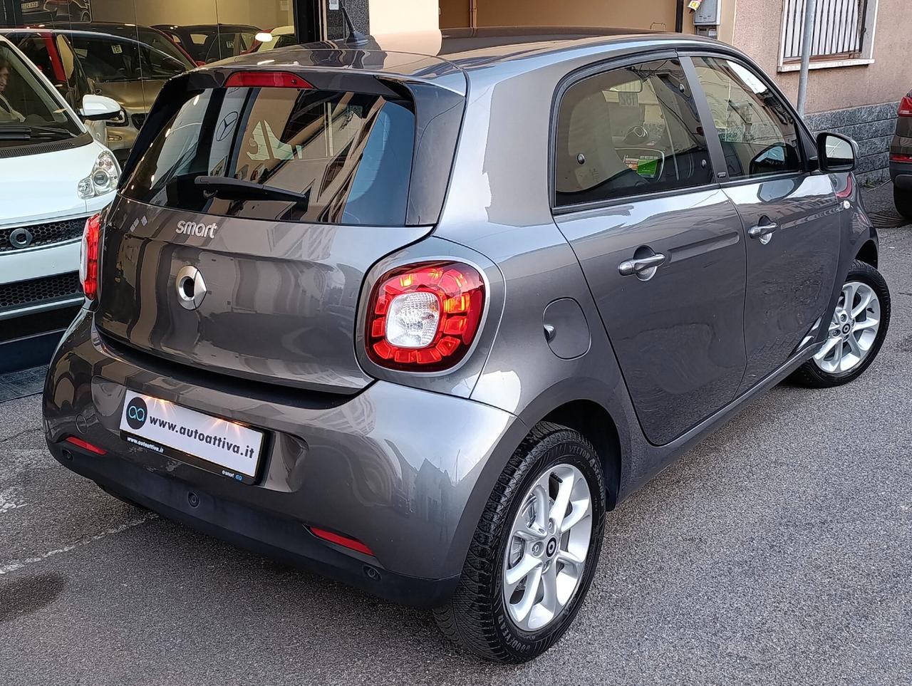 Smart ForFour 90 0.9 Turbo twinamic Passion Grey km 27.540