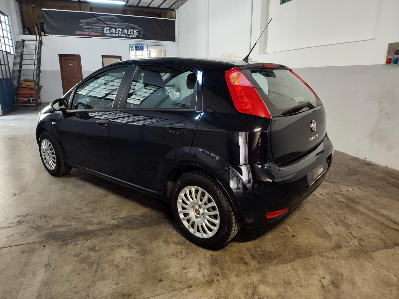 Fiat Punto 1.2 8V 5 porte Street