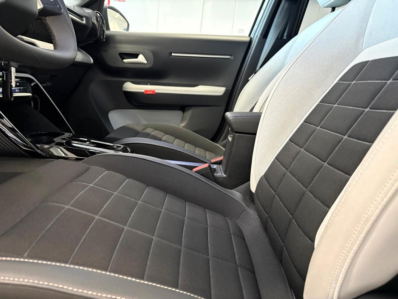 Citroen C3 MAX motore elettrico 113 CV 44 kWh SPOTICAR