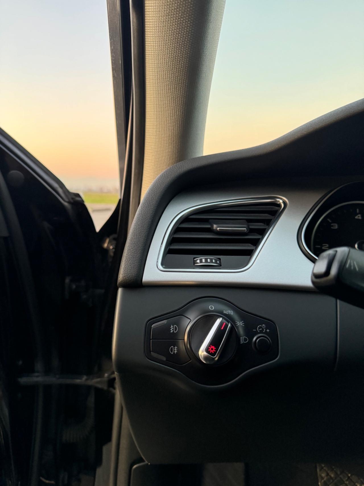 Audi A4 Avant 2.0 TDI clean diesel Business Plus Sline