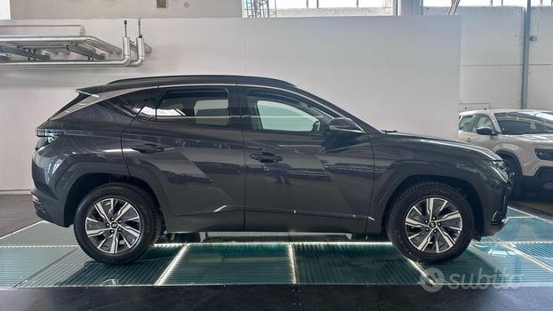 HYUNDAI Tucson 1.6 HEV aut. XLine