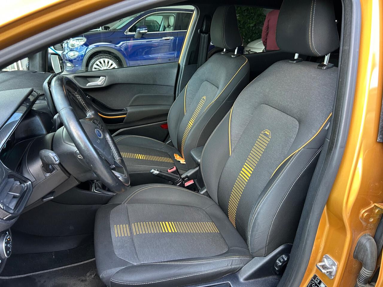 Ford Fiesta ACTIVE 1.0 Ecoboost NEOPATENTATI!!!