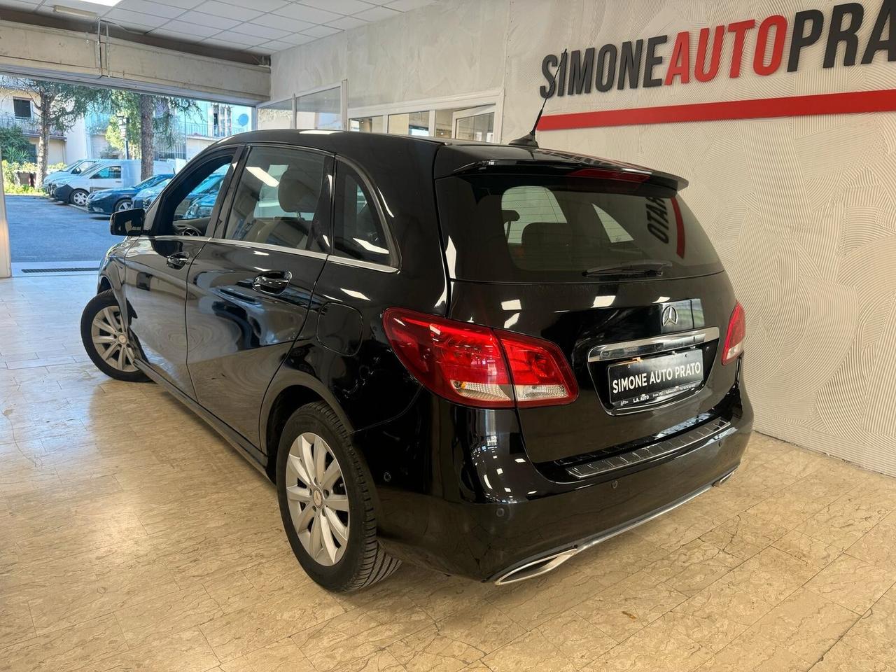 Mercedes-benz B 180 B 180 d Automatic Premium