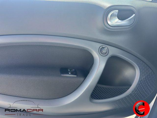SMART ForTwo EQ Mattrunner (22kW) Cerchi Brabus Argento Opaco