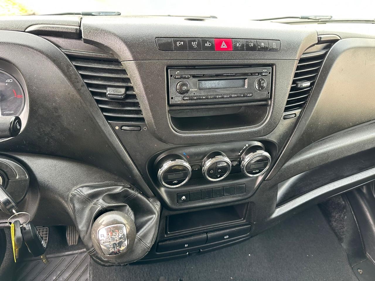 Iveco Dailly benzina metano cassone 4.40